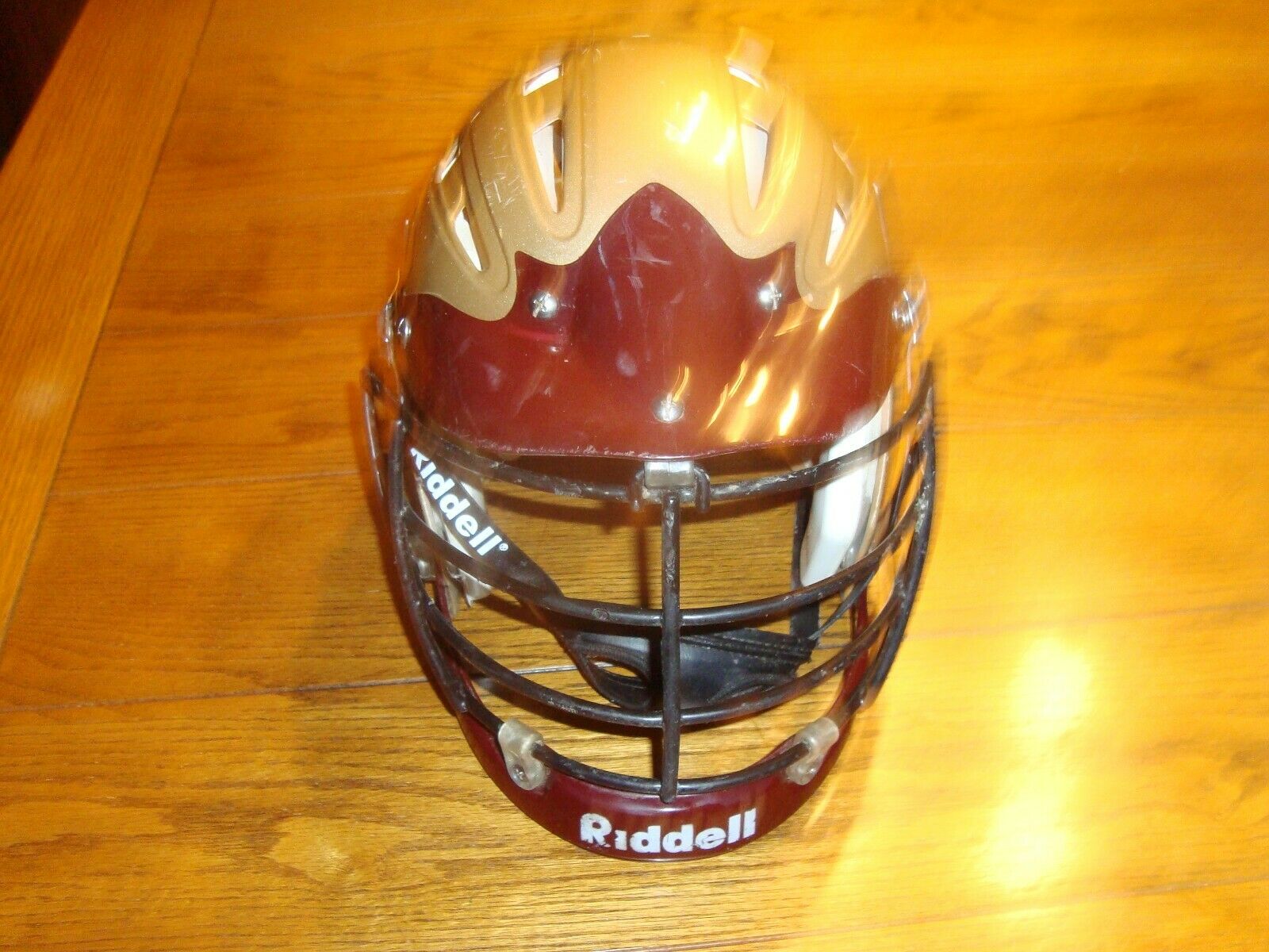 Riddell Lacrosse Helmet Size Adult Large Gold & Maroon Good Condition