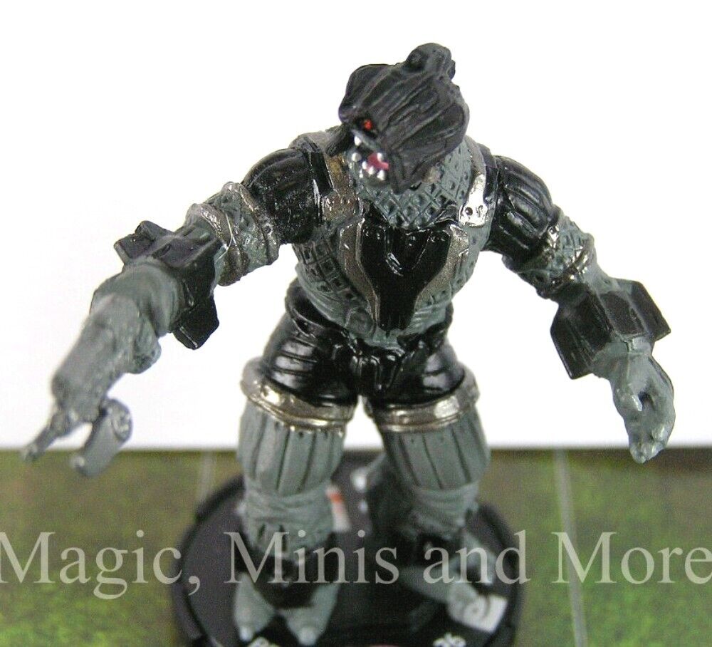 Halo ~ Brute W/ Spiker #032 Heroclix Rare Miniature #32