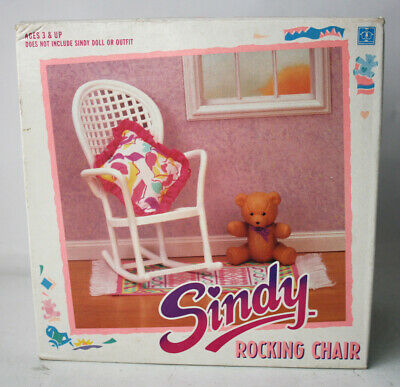 Rare Vintage 1990 Sindy Rocking Chair & Teddy Bear Hasbro New Nos !